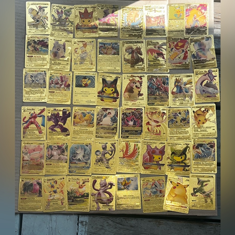 48 Gold Pokemon cards